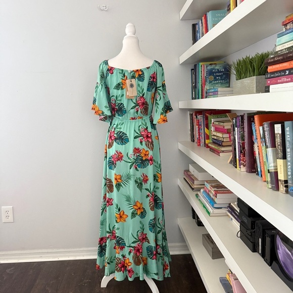 Label OF Love Anthropologie Green Tiered Maxi Dress with Flutter Sleeves medium - Picture 5 of 12